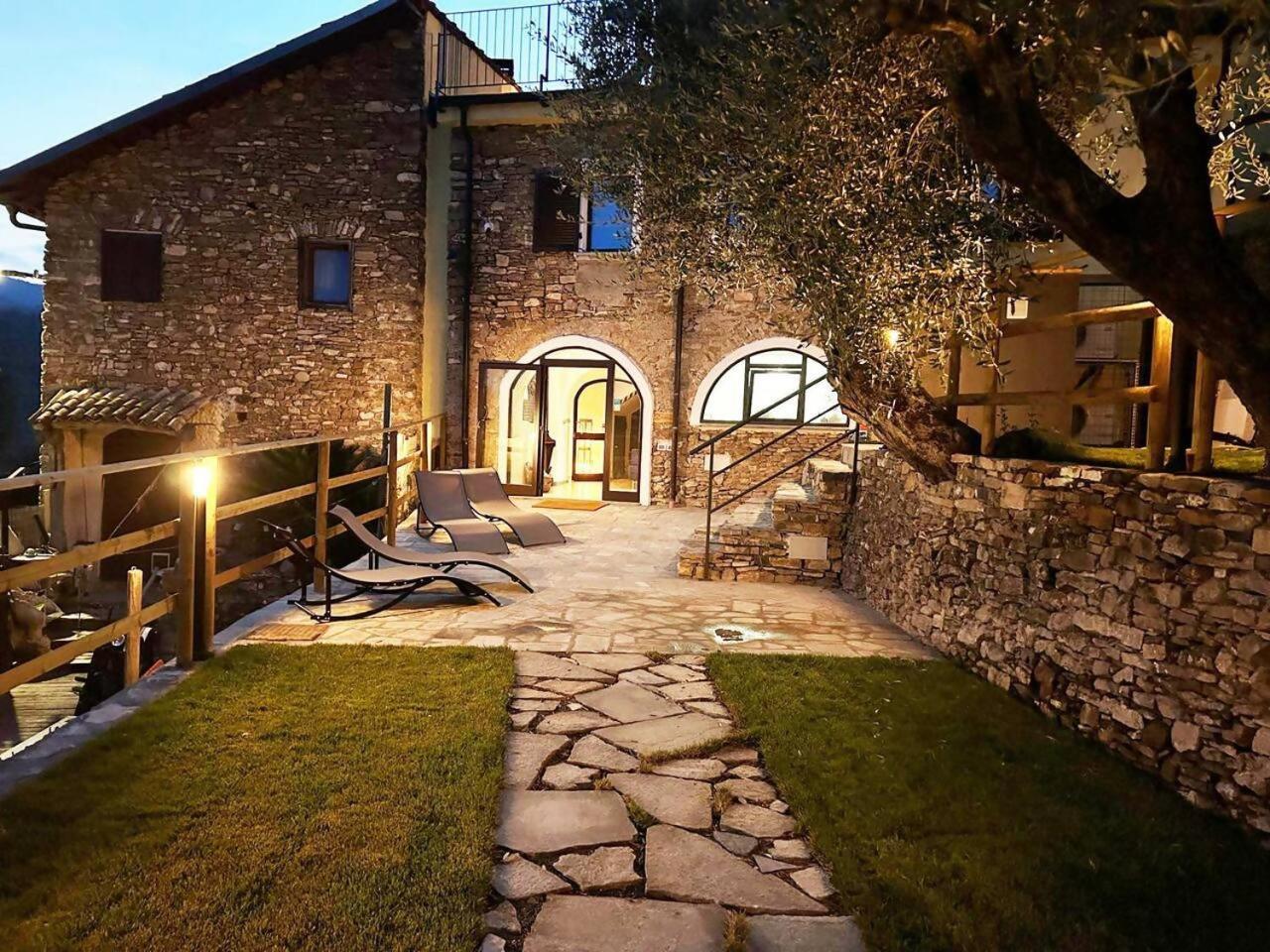 Appartamento Alba Dachi Farm Marina dʼMarina dʼAndora Kültér fotó